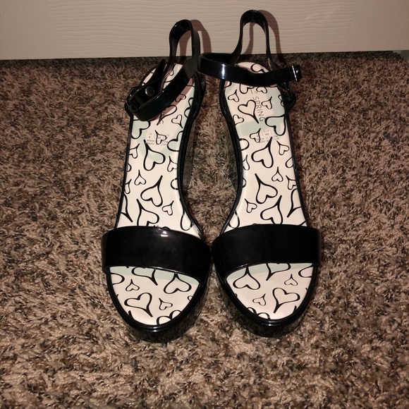 🌟Black wedges♠️ - Picture 2 of 2